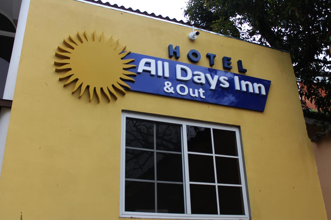All Days Inn And Out San Salvador Esterno foto