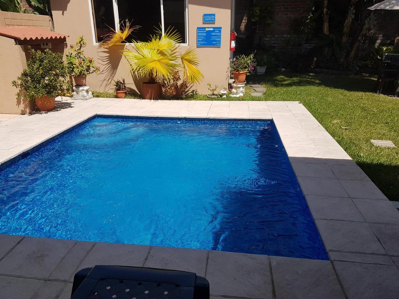 All Days Inn And Out San Salvador Esterno foto